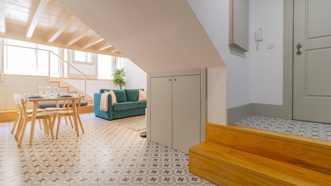 Central Stunning Duplex W/ Patio By Lovelystay Porto Exterior foto